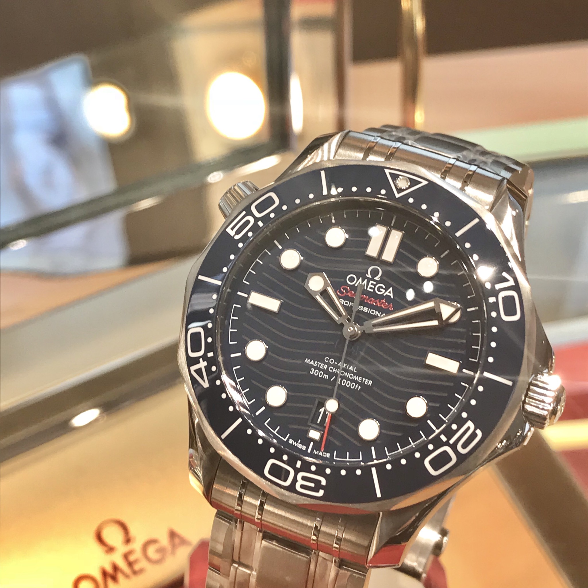 オメガ シーマスター ダイバー300m 人気の理由は性能とデザイン 長野県の高級腕時計専門店 一真堂 Staff Blog